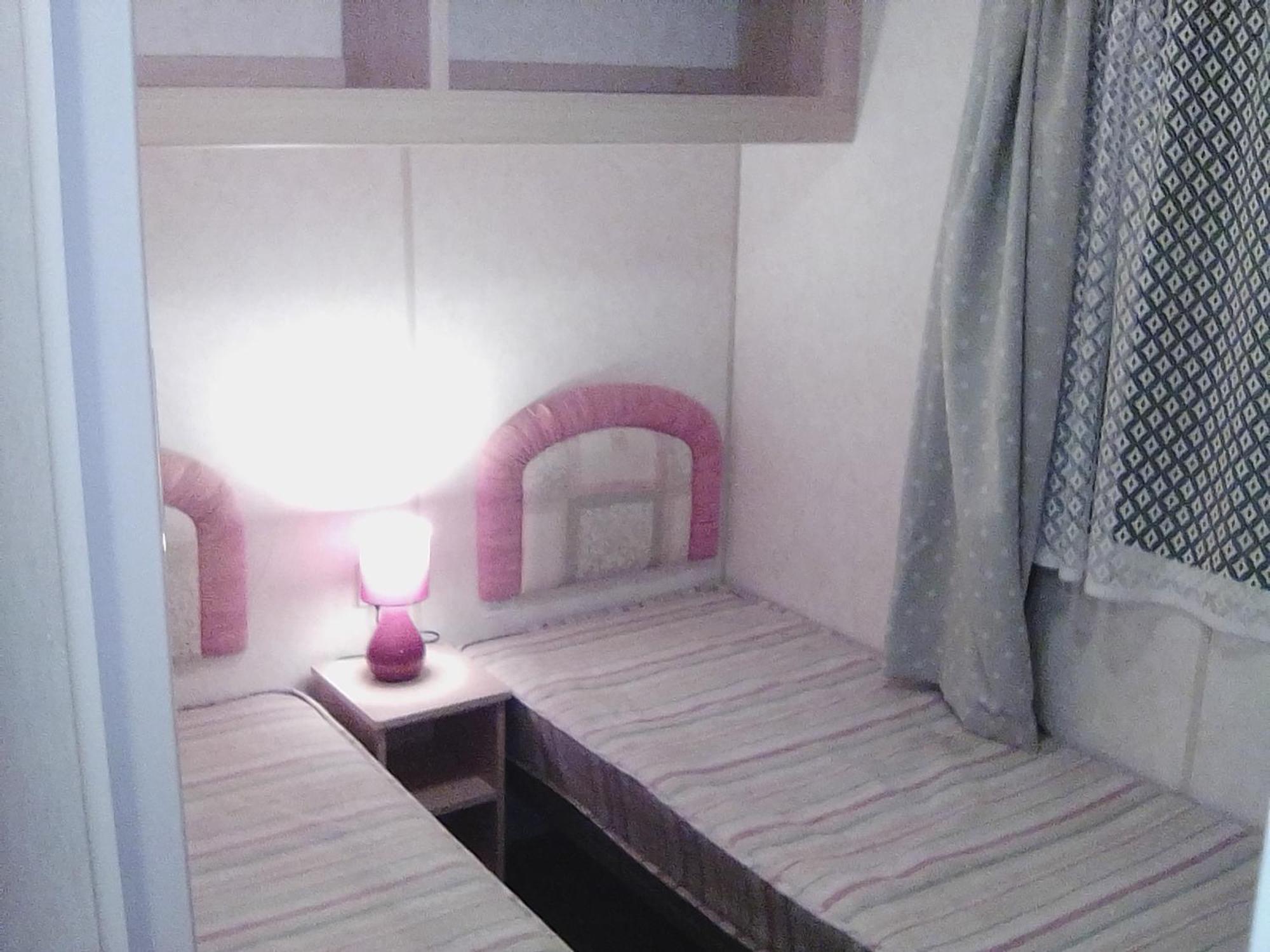 Cosy Chalet Mobile Home , Peace & Quiet Дингъл Екстериор снимка